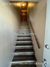 219 E Veterans St-Unit -B in Tomah, WI - Building Photo - Building Photo