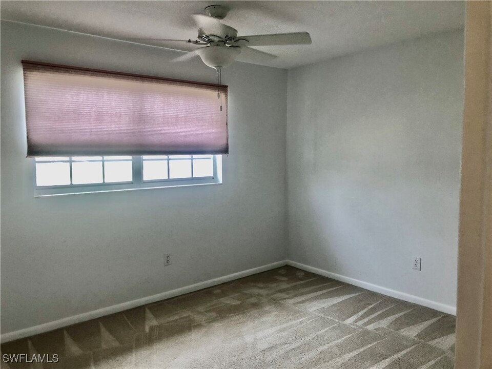 1500 Memoli Ln in Ft. Myers, FL - Building Photo
