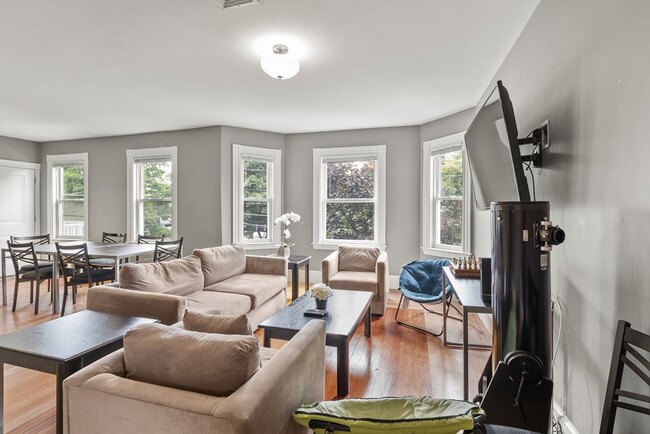 property at 139 Adams St