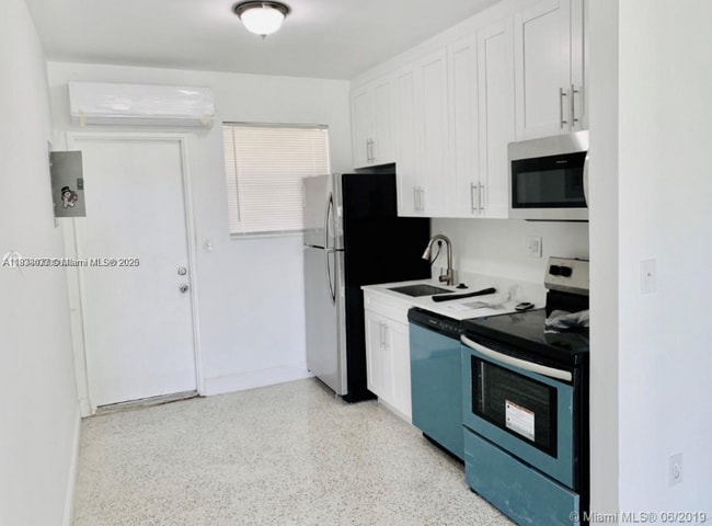 7731 NW 2nd Ave in Miami, FL - Building Photo - Building Photo