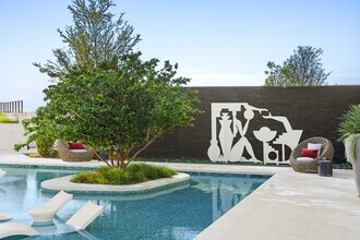 Brava in Houston, TX - Building Photo - Building Photo