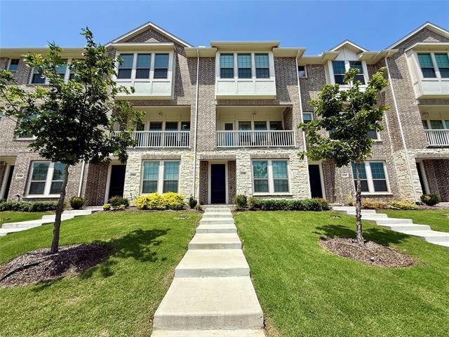 property at 2741 Levee Ln