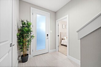 12080 East Fwy in Houston, TX - Building Photo - Building Photo