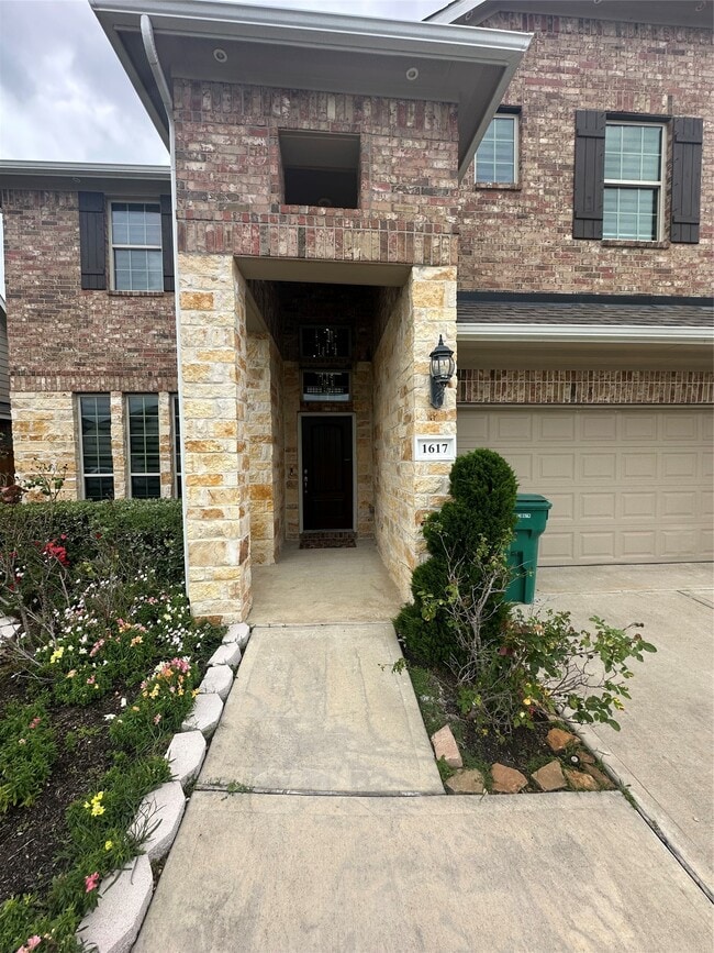 property at 1617 Darwin Cedar Dr