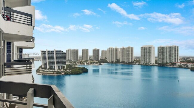 property at 3600 Mystic Pointe Dr