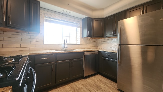 property at 6251 Nottingham Ave