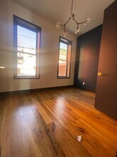 9 Saint Pauls Ave, Unit 2R in Jersey City, NJ - Building Photo - Building Photo