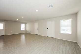 13411 Ashworth Blvd in San Antonio, TX - Building Photo - Building Photo