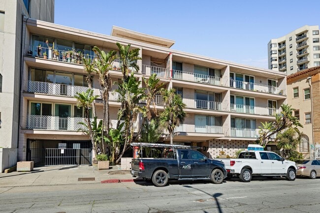 1425 Lakeside Dr in Oakland, CA - Building Photo - Building Photo