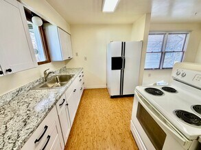 1701 E Olympic Ave in Spokane, WA - Building Photo - Building Photo