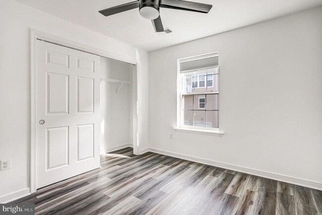 25550 Casale Terrace in Chantilly, VA - Building Photo - Building Photo