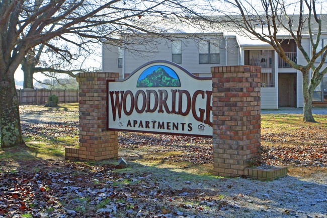 Woodridge Apartments