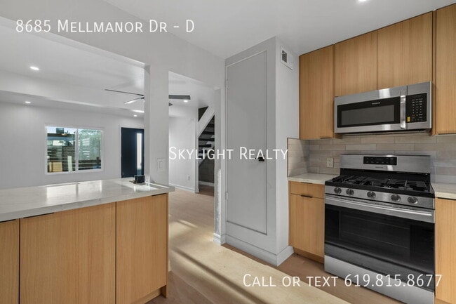 property at 8685 Mellmanor Dr
