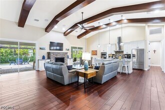 1221 La Faunce Way in Ft. Myers, FL - Building Photo - Building Photo