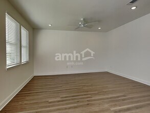 78 Hickory Ct in Dallas, GA - Foto de edificio - Building Photo