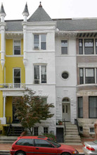 1418 Hopkins St NW in Washington, DC - Building Photo - Building Photo