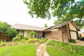 4405 Manchester Ct in Norman, OK - Building Photo - Building Photo