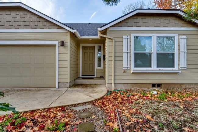 1526 McKinley St in Eugene, OR - Building Photo - Building Photo