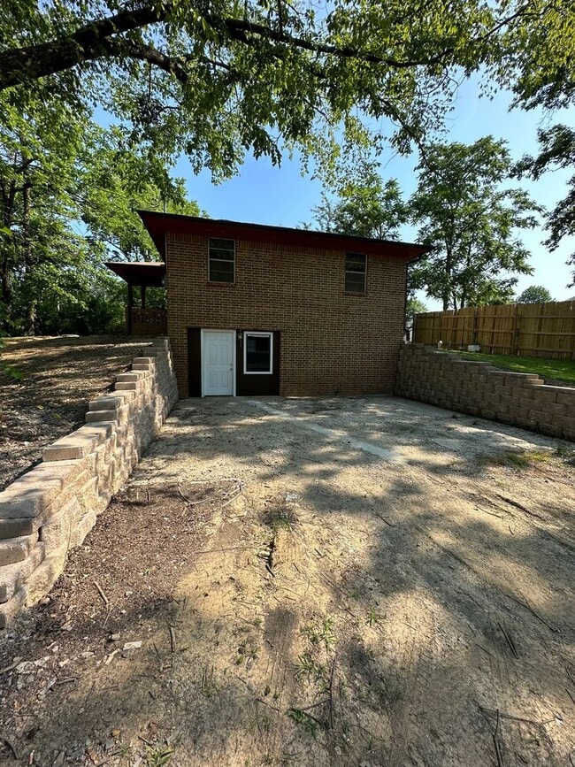 1515 Oak Grove Rd in Van Buren, AR - Building Photo - Building Photo
