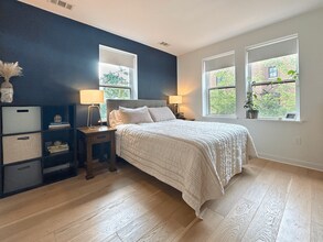 129 W St NW, Unit 203 in Washington, DC - Building Photo - Building Photo