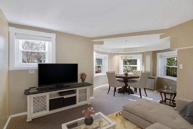 1000 S Carolina Ave SE, Unit A in Washington, DC - Building Photo - Building Photo