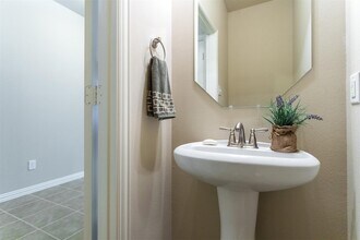 3649 Vienna St in Irving, TX - Building Photo - Building Photo