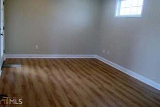 614 Cottage Ln in Lagrange, GA - Building Photo - Building Photo