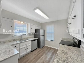 8840 Cypress Cove in Southaven, MS - Building Photo - Building Photo