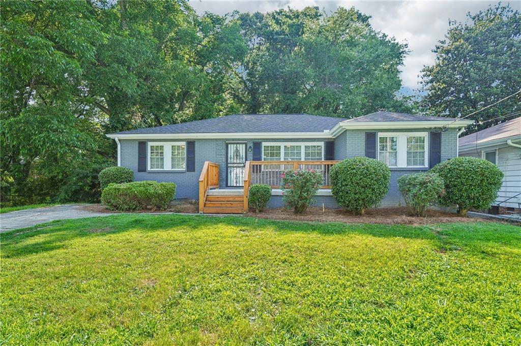 125 Chappell Rd SW in Atlanta, GA - Foto de edificio