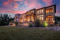 8315 Lime Creek Rd in Leander, TX - Foto de edificio - Building Photo