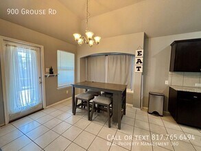 900 Grouse Rd in Glenn Heights, TX - Building Photo - Building Photo