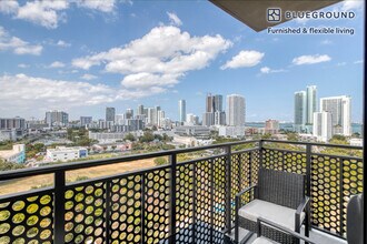 23 NE 17th Ter in Miami, FL - Building Photo - Building Photo