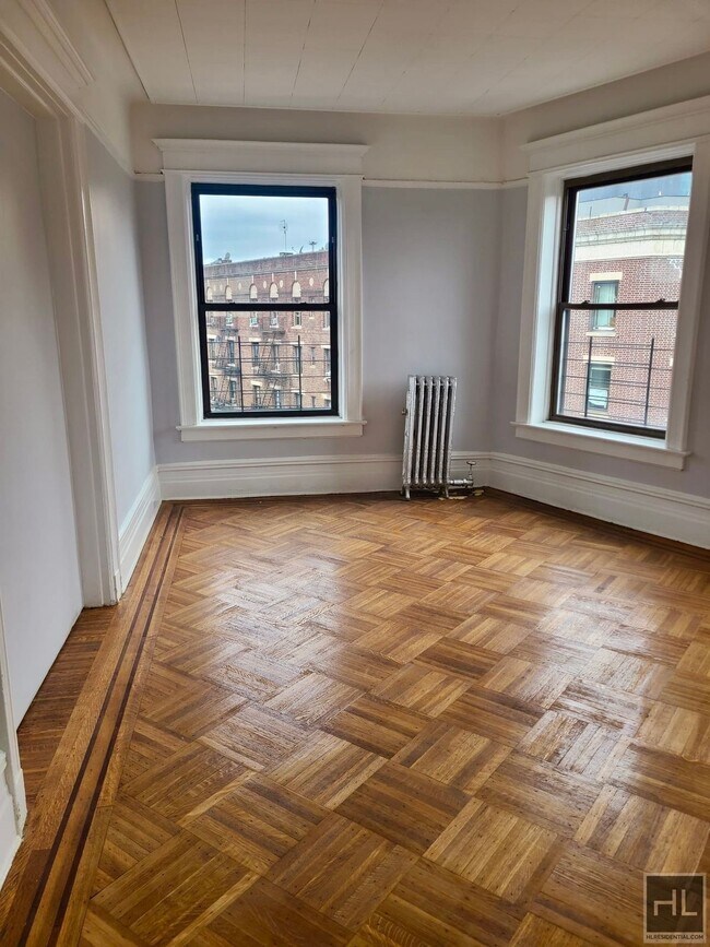 4BR 1BA Plus Size Rent Stabilized Pre War Corner Unit in Ditmas Park