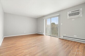 1538 Crimson Ln in Palatine, IL - Building Photo - Building Photo