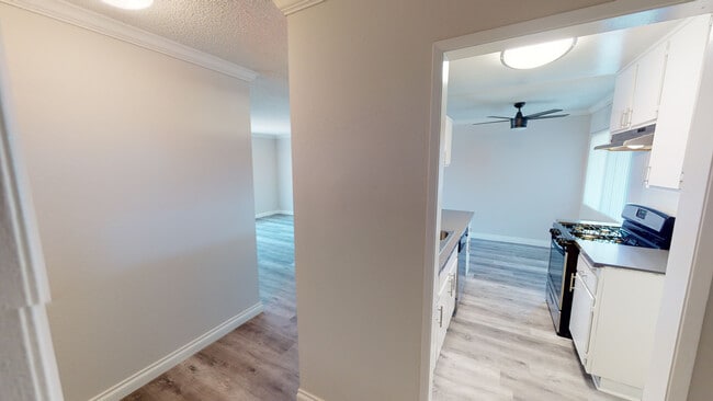 Rock Glen Villa...Gorgeous Newly Remodeled Apartments In Glendale Neighborhood! in Glendale, CA - Building Photo - Floor Plan