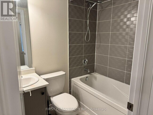 2093 Prestonvale Rd in Clarington, ON - Building Photo - Building Photo