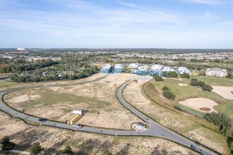 Spectrum+ at Reunion Resort Condos in Reunion, FL - Building Photo - Building Photo