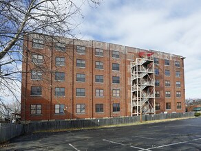 St.Martin Condominiums in Memphis, TN - Building Photo - Building Photo