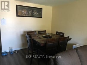 46 Autumn Blvd in Brampton, ON - Building Photo - Building Photo