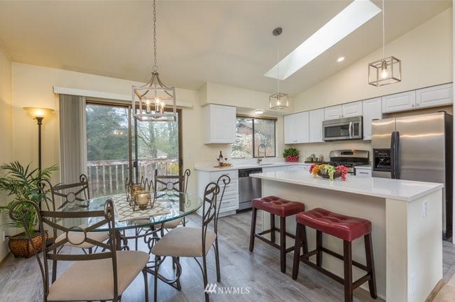 property at 19613 138th Ave SE