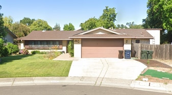 6851 Albury St in Citrus Heights, CA - Building Photo