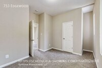 753 Edgewood St photo'