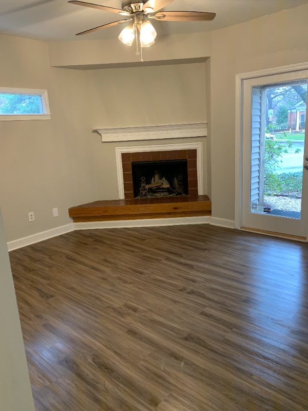 2000 Greenway Ave in Charlotte, NC - Building Photo - Building Photo