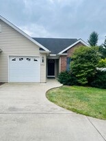 4020 Dalt Dr in Harrisonburg, VA - Building Photo