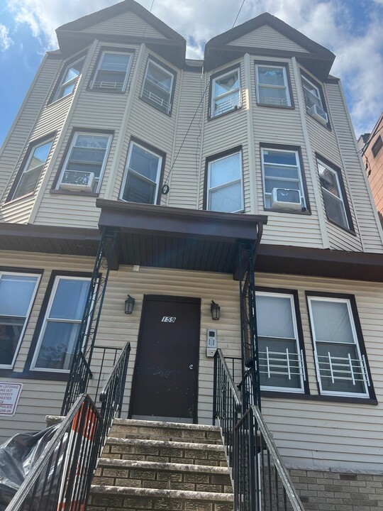 159 Lexington Ave-Unit -3L in Jersey City, NJ - Building Photo