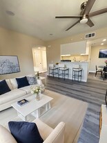 28166 Via Princesa in Murrieta, CA - Building Photo