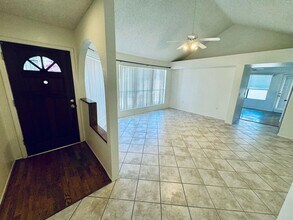 537 N Red Rock St in Gilbert, AZ - Building Photo - Building Photo