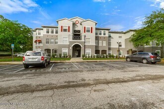 3591 Kernan Blvd S in Jacksonville, FL - Building Photo - Building Photo