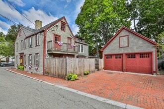 37 Federal St in Newburyport, MA - Building Photo - Building Photo
