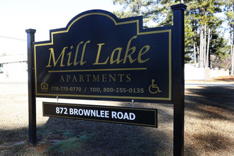 Mill Lake Apartments in Jackson, GA - Foto de edificio - Building Photo